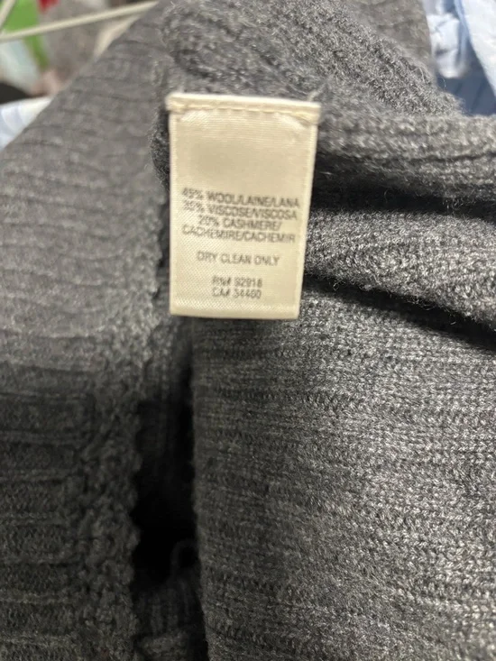 Juicy Couture Gray Cashmere Wool Peplum Short Sleeve Scoop Neck with Pink Label - Picture 6 of 7